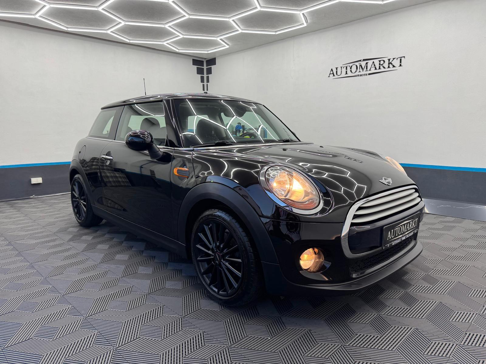 MINI COOPER_D|1.HAND|SHZ|PDC|JCW|SPORTSITZ|