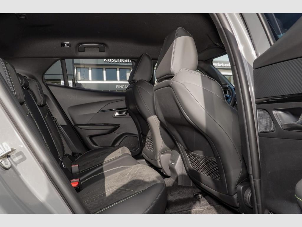 Peugeot 2008 GT Matrix LED MassageSitz elek.Sitze