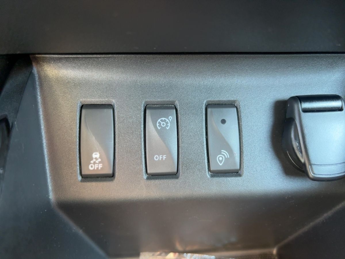Fahrzeugabbildung Dacia Spring Essential Electric 45 CCS CCS Kamera