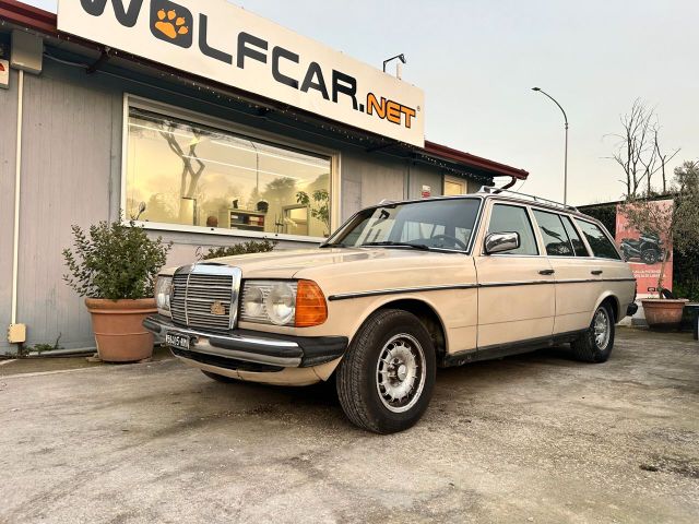 Mercedes-Benz Mercedes-benz 240 TD Station Wagon