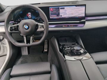 BMW 520 - 11