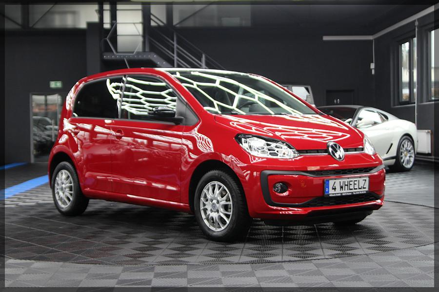 Volkswagen up! 1.0 up! Move CAM / PDC / PDC