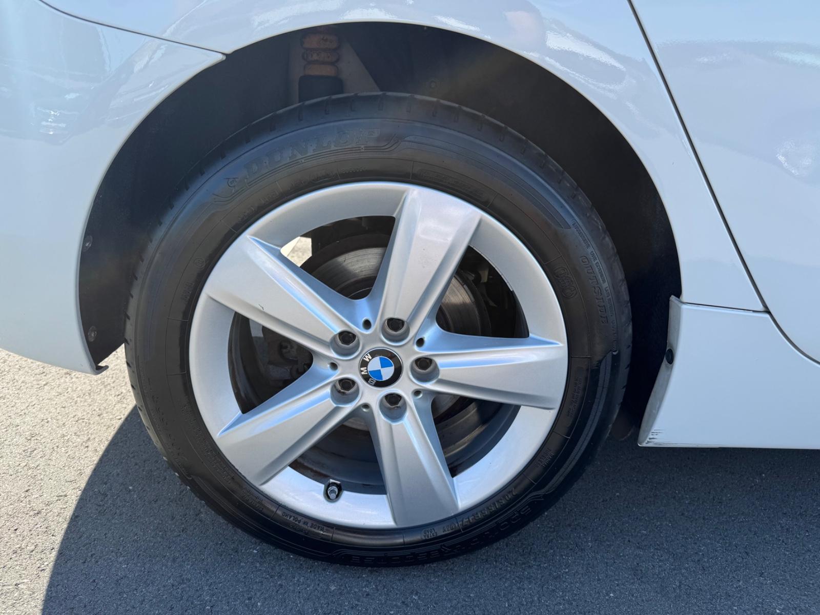BMW 218 Active Tourer *NAVI*LEDER*PDC*LED*TEMP*