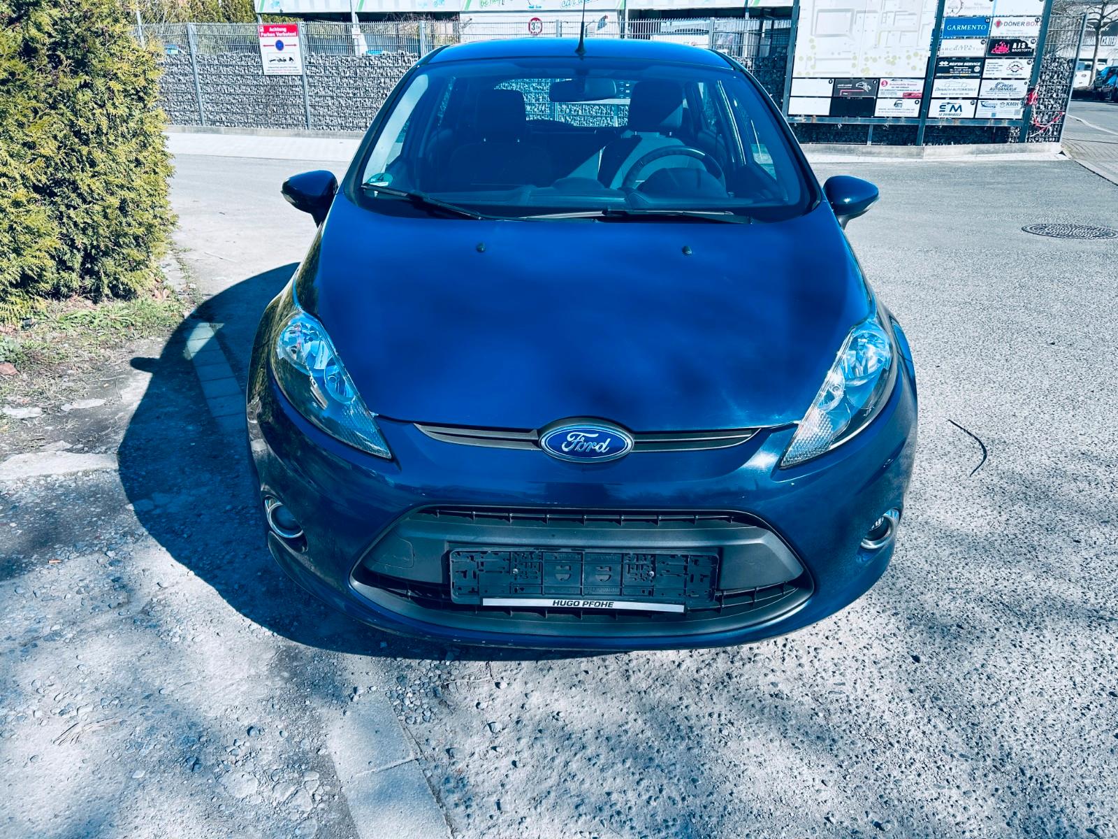 Ford Fiesta Champions Edition 1 HAND