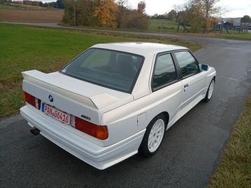 صورة 10 لـ 1987 BMW M3