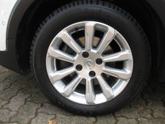 Fahrzeugabbildung Opel Crossland X Elegance Navi LRH Allwetter Kamera