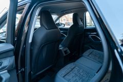 AUDI Q5 2.0 TDI quattro/ S LINE/ BUSINESS/ AHK/ 21" AUDI Q5 2.0 TDI quattro/ S LINE/ BUSINESS/ AHK/ 21"