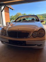 Mercedes-Benz C 220 CDI AVANTGARDE Avantgarde - Mercedes-Benz C 220 aus 2001
