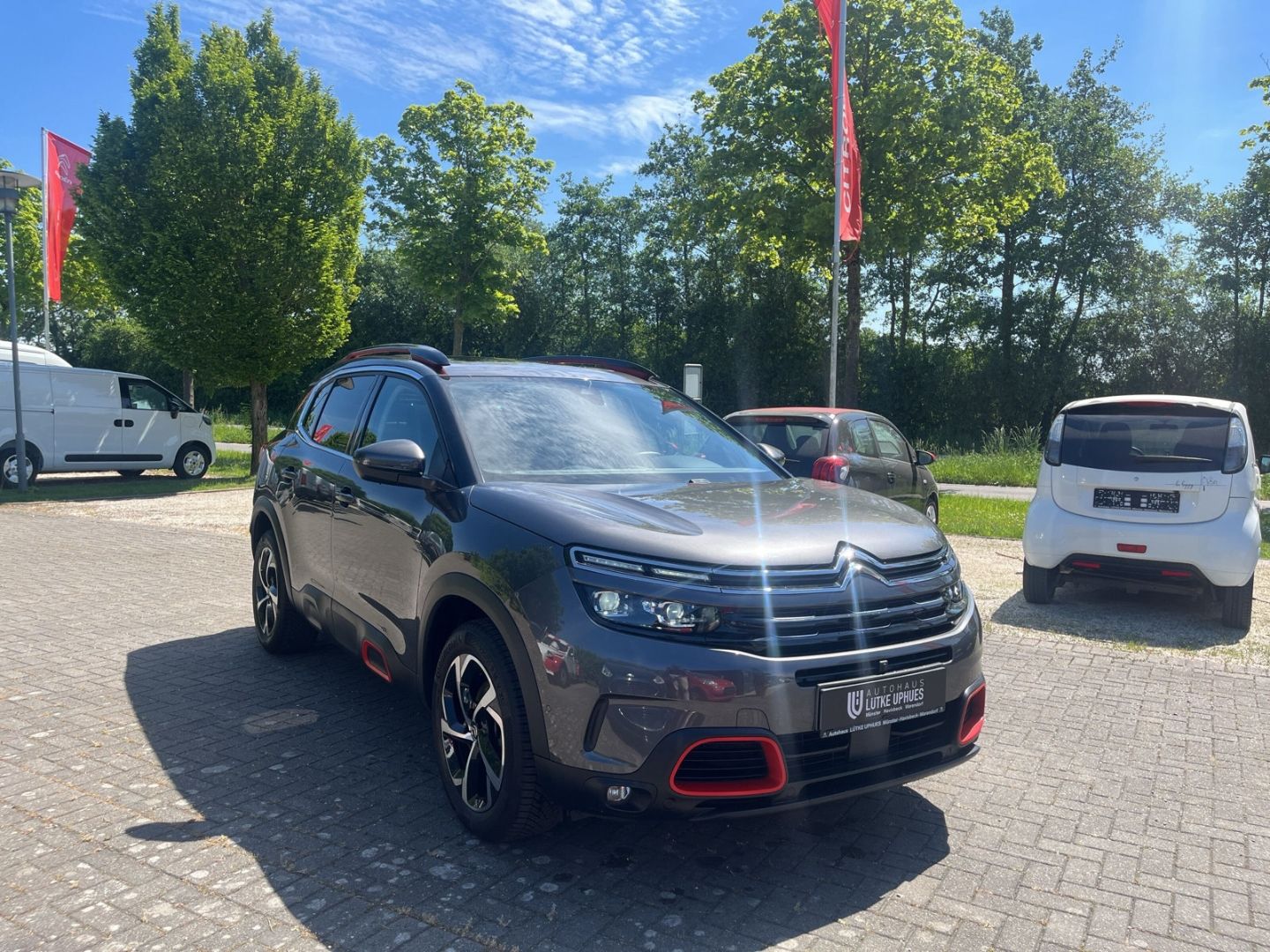 Fahrzeugabbildung Citroën C5 Aircross 1.2 PureTech 130 EAT8 Feel CarPlay