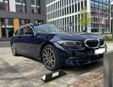BMW 330e Sport Line Garantie|DAProf.|Pano|8-fach|AHK - BMW 330 Gebrauchtwagen in München