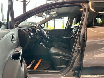 MYAUTOCENTER – Gebraucht- und Jahreswagen mit Werkstattservice in Pfaffenhofen Renault Captur Luxe *AHK*Klima*Sitzh*Navi*
