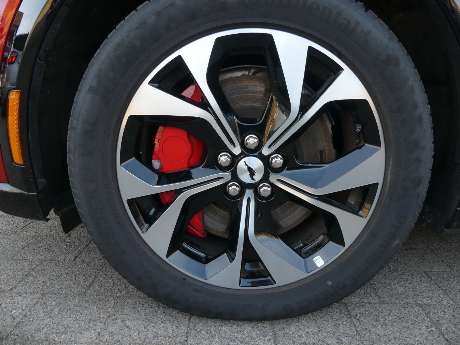 Fahrzeugabbildung Ford Mustang Mach-E Premium Tech.-Paket*360° Kamera*