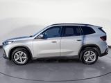 BMW X1 sDrive18i Steptronic Navi PDC Kurvenlicht Anh - BMW X1 mit Benzin-Antrieb: Geländewagen