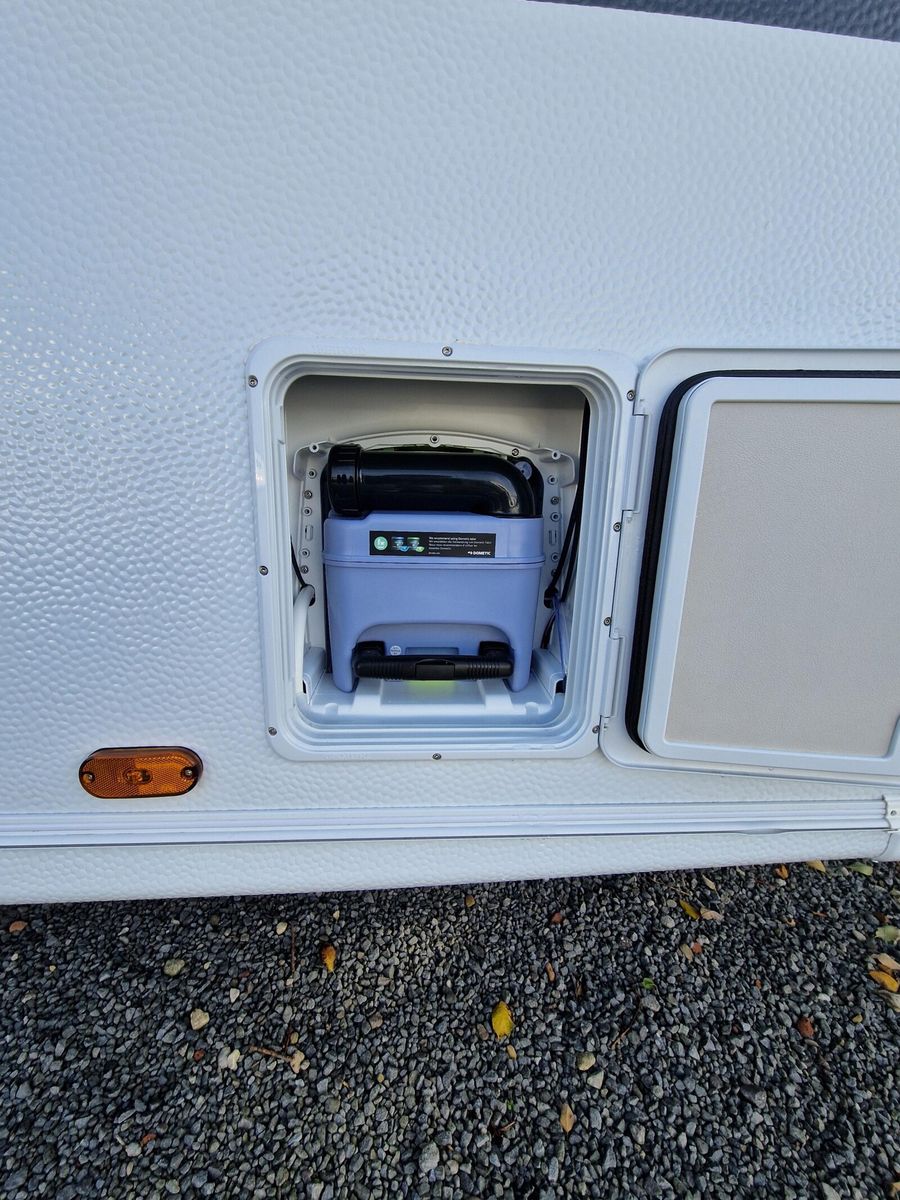 Fahrzeugabbildung Knaus Sport 450 FU