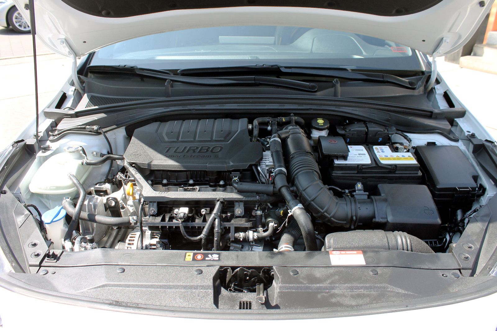 Fahrzeugabbildung Kia XCeed 1.5T-GDI Xdition LED ACC KAM PANO SHZ NAV