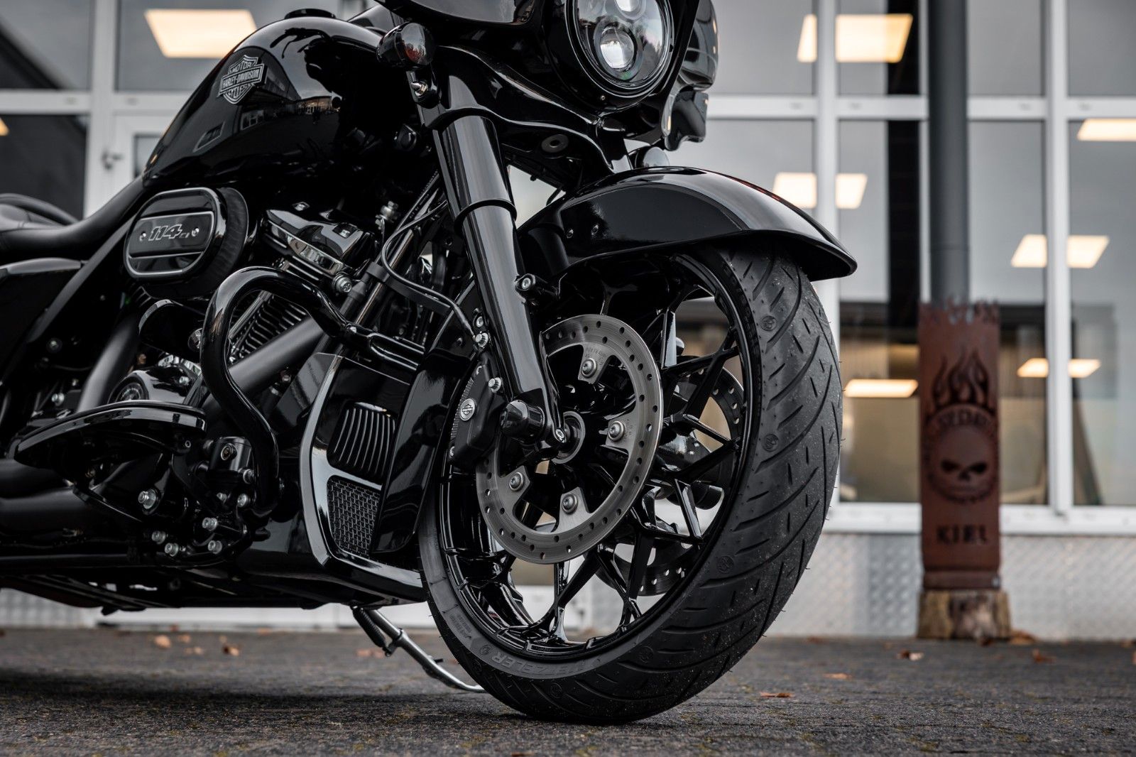 Fahrzeugabbildung Harley-Davidson FLHXS STREET GLIDE SPECIAL 114 CUI - JEKILL -