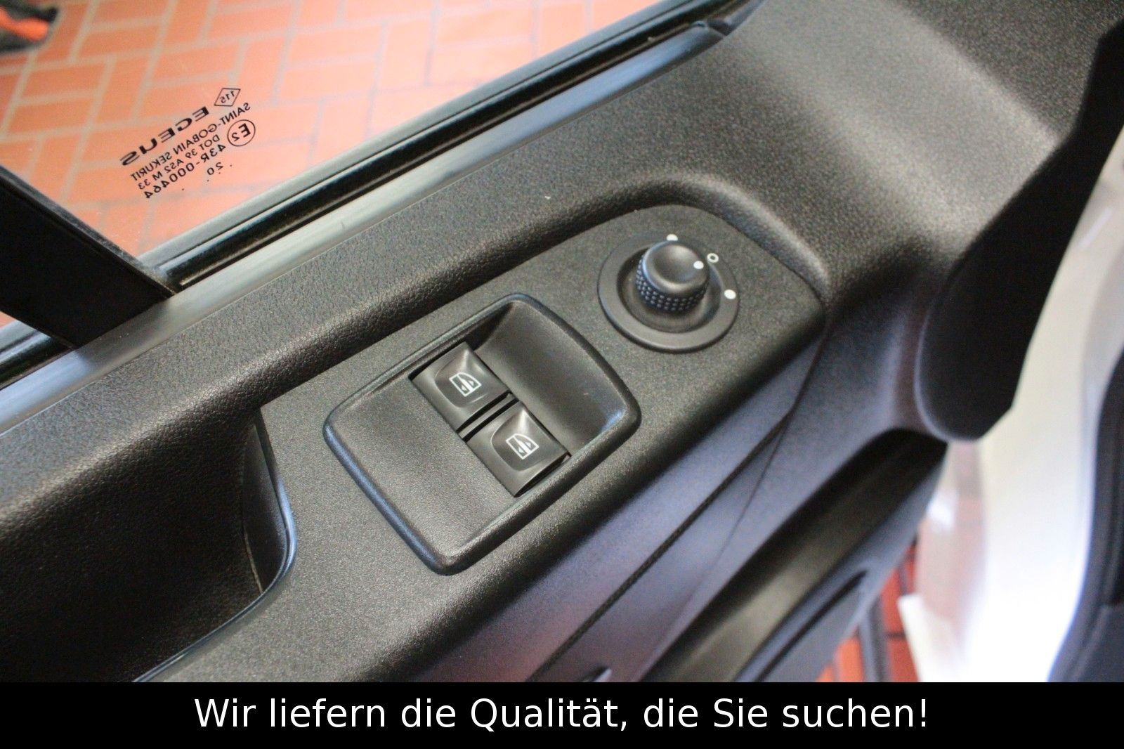 Fahrzeugabbildung Renault Trafic Kasten L1H1 3,0t Komfort *AHK*15023*