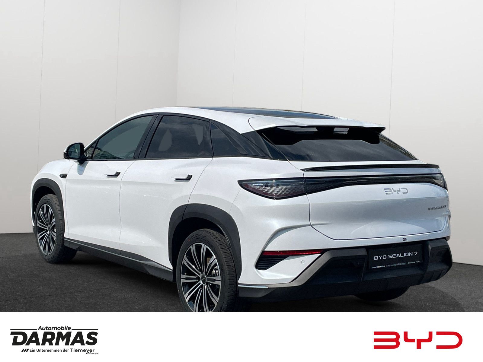 BYD SEALION 7
