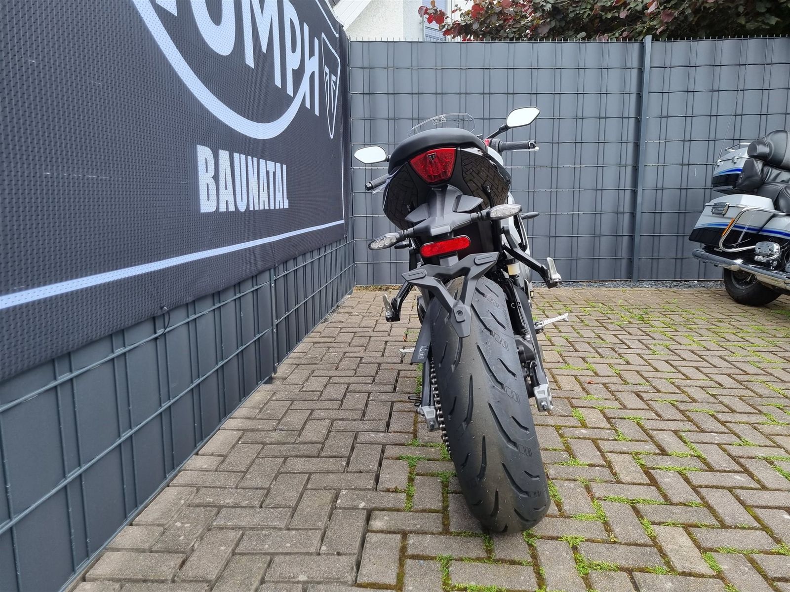 Fahrzeugabbildung Triumph Daytona 600 sofort Verfügbar