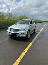 Mercedes-Benz Mercedes Benz ML 500 W164 - Mercedes-Benz ML 500 aus 2005