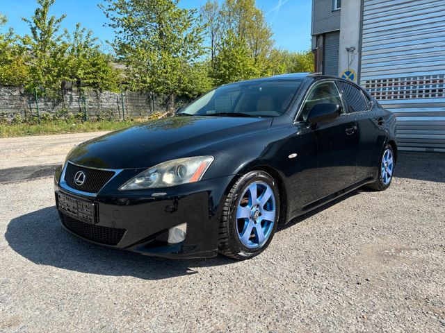 Lexus IS 220d LUXURY LINE~VOLL AUSSTATTUNG~NAVI~RÜCKFA