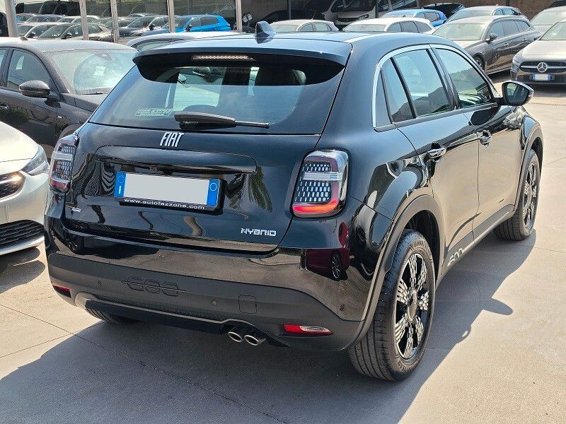 Fiat FIAT 600 1.2 Turbo Hybrid 145CV MH 48V Auto NAV imagem 3