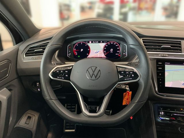 Tiguan 2.0 TDI DSG R-LINE BLACKSTYLE 4M LED+PANO