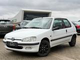 Peugeot 106 Automatik/TÜV neu/elek. Fenster/8-fach/ZV - Peugeot 106: Automatik