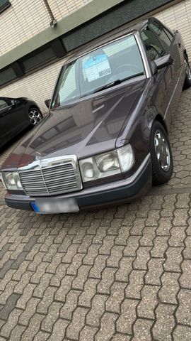 Mercedes-Benz E 230 mercedes Oldtimer