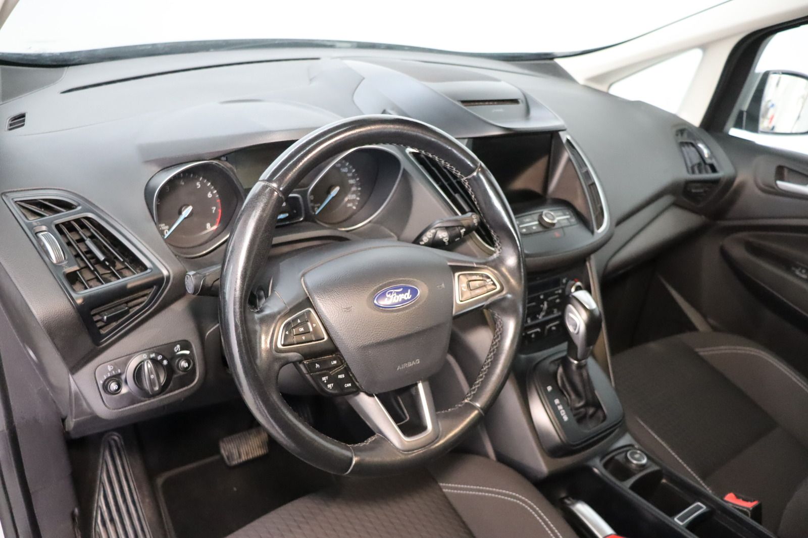 Fahrzeugabbildung Ford C-Max * 1. Hand * HU/AU bis 09.27