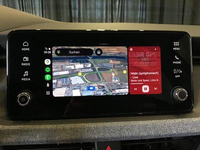 Fahrzeugabbildung Skoda Kamiq Selection 1.5 TSI DSG/ACC/LED/SmartLink