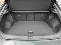 VW T-Roc 1.5 TSI DSG R-Line SHZ NAV AHK KAM 5JGAR bei Autohaus Landmann & Maier OHG