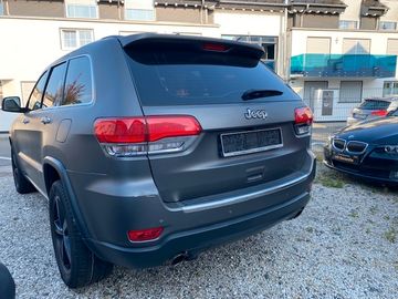 Jeep Grand Cherokee - 5