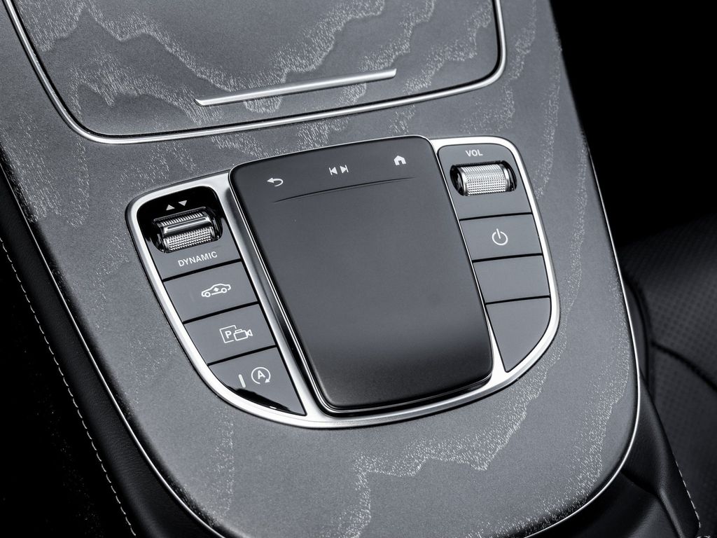 Mercedes-Benz CLS 450 4MATIC |AMG|NIGHT|DISTR|KEYL|NAVI|MBeam