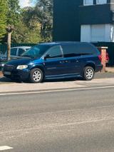 Chrysler  Grand Voyager  - Behindertenfahr... - Chrysler Grand Voyager in Essen