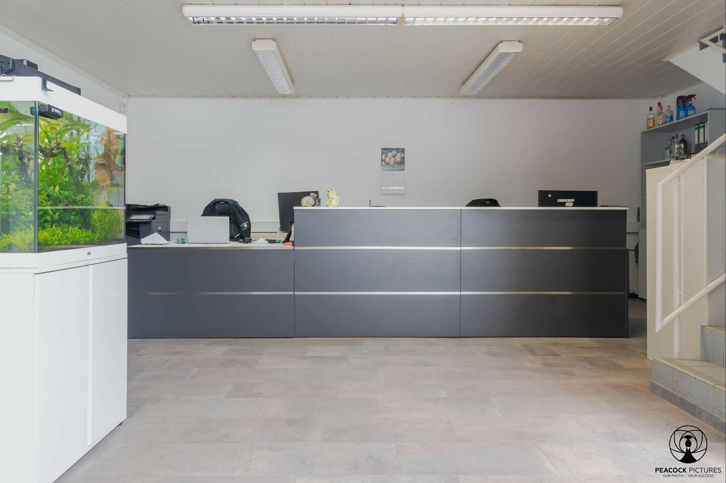 showroom-image-bottom