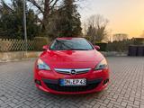 Opel Astra-J GTC 1,6 CDTI - Opel Astra mit Diesel-Antrieb: Coupe