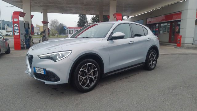 Alfa Romeo Stelvio 2.2 Turbodiesel 190 CV AT8 Q4