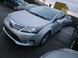 Toyota toyota Avensis 2.2 Diesel - gebrauchte Toyota Avensis aus dem Jahr 2014