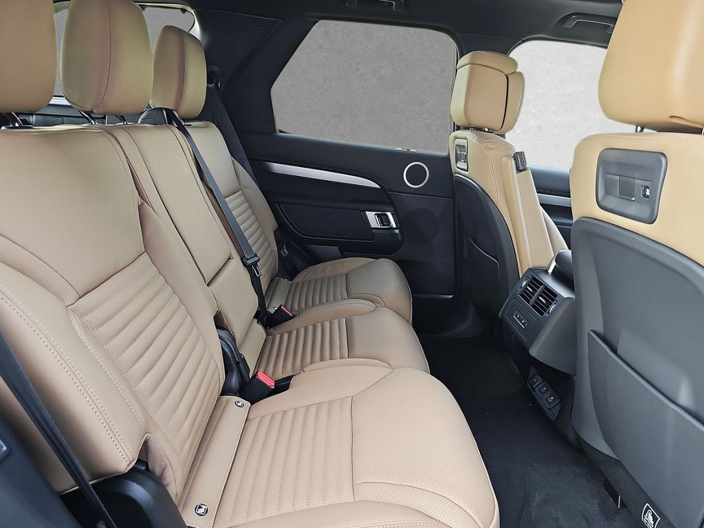 Land Rover Discovery D350 AWD Dynamic HSE