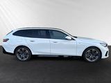 BMW 550e xDrive Touring Inkl. € 1.190 Zubehörbonus*  - BMW 550: Kombi, 550i