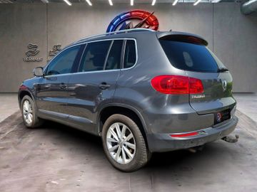 Volkswagen Tiguan - 5