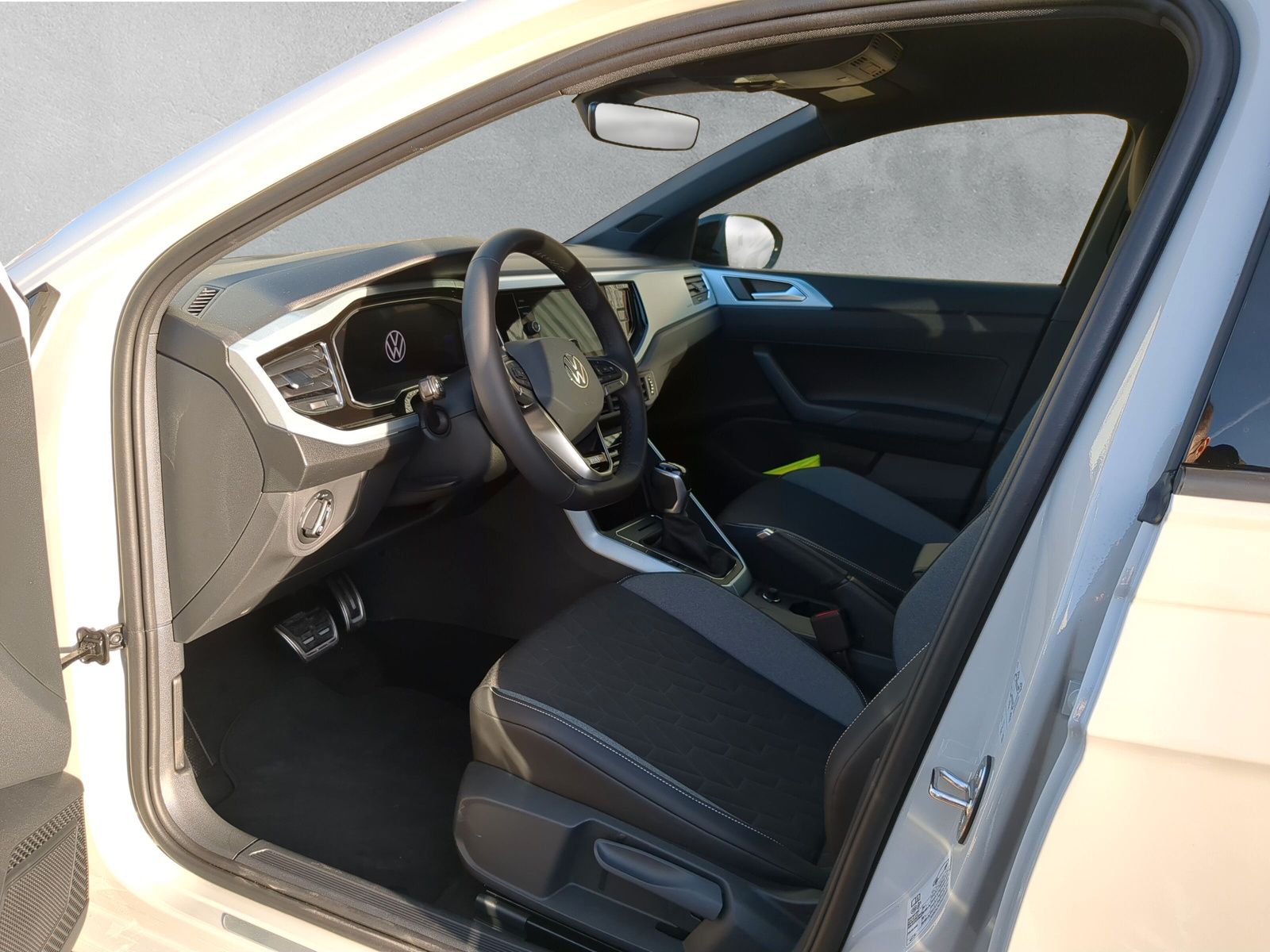 Fahrzeugabbildung Volkswagen Taigo Energy 1.5 TSI DSG Matrix-LED RFK