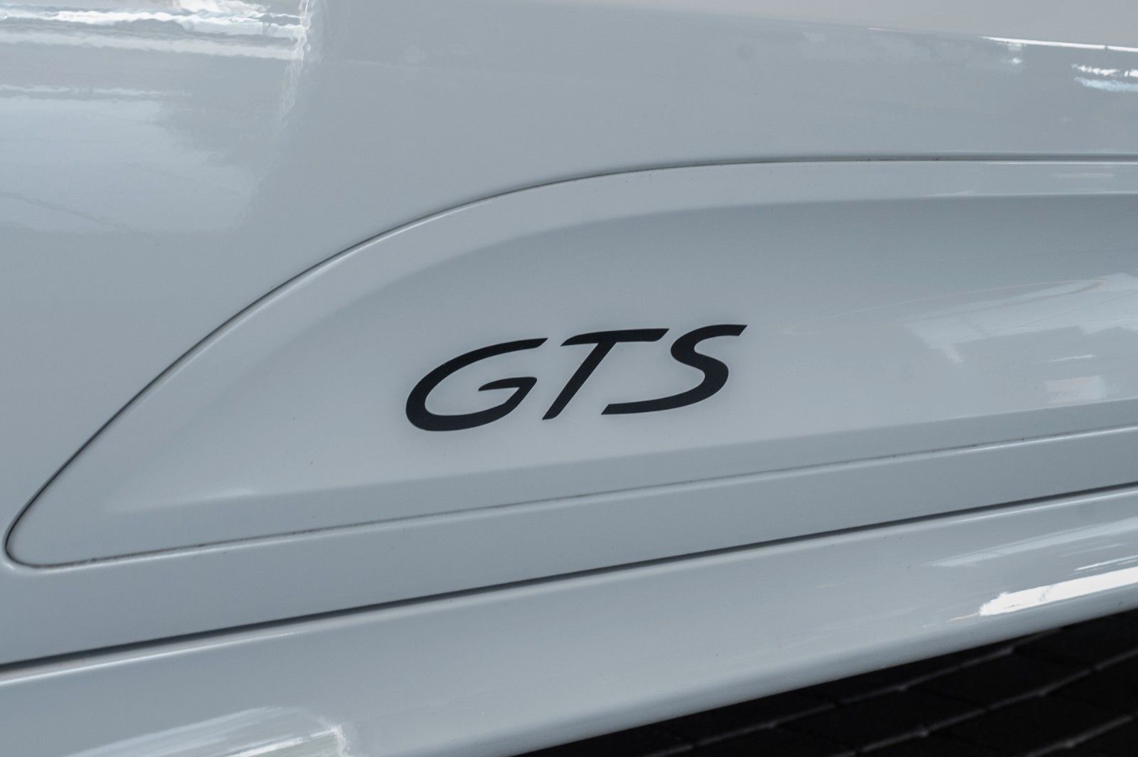 Porsche Macan GTS SPORT-DESIGN AHK ACC PANO 21-ZOLL foto 12
