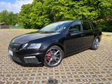 Skoda Octavia 2.0 TDI SCR DSG 4x4 RS60 Combi RS60 - Skoda Octavia: Rs60