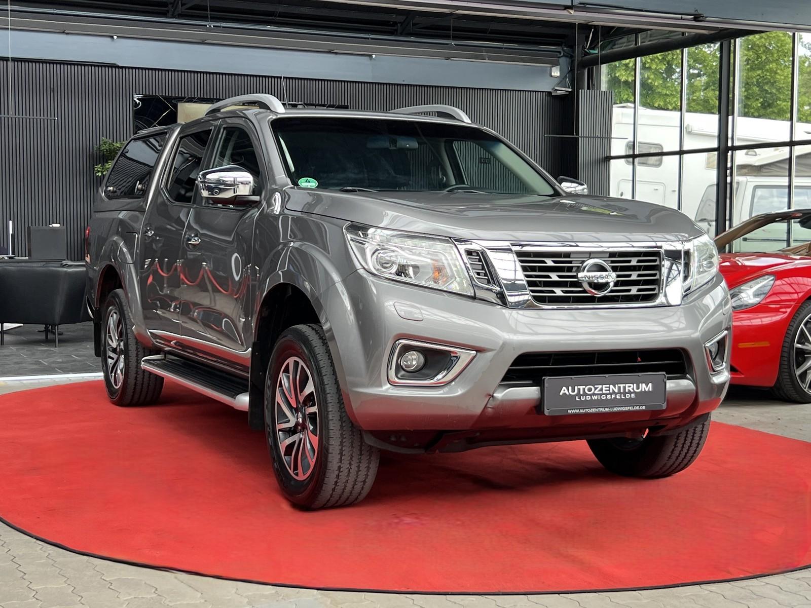 Nissan Navara NP300 N-Connecta Double Cab 4x4 / LED / A