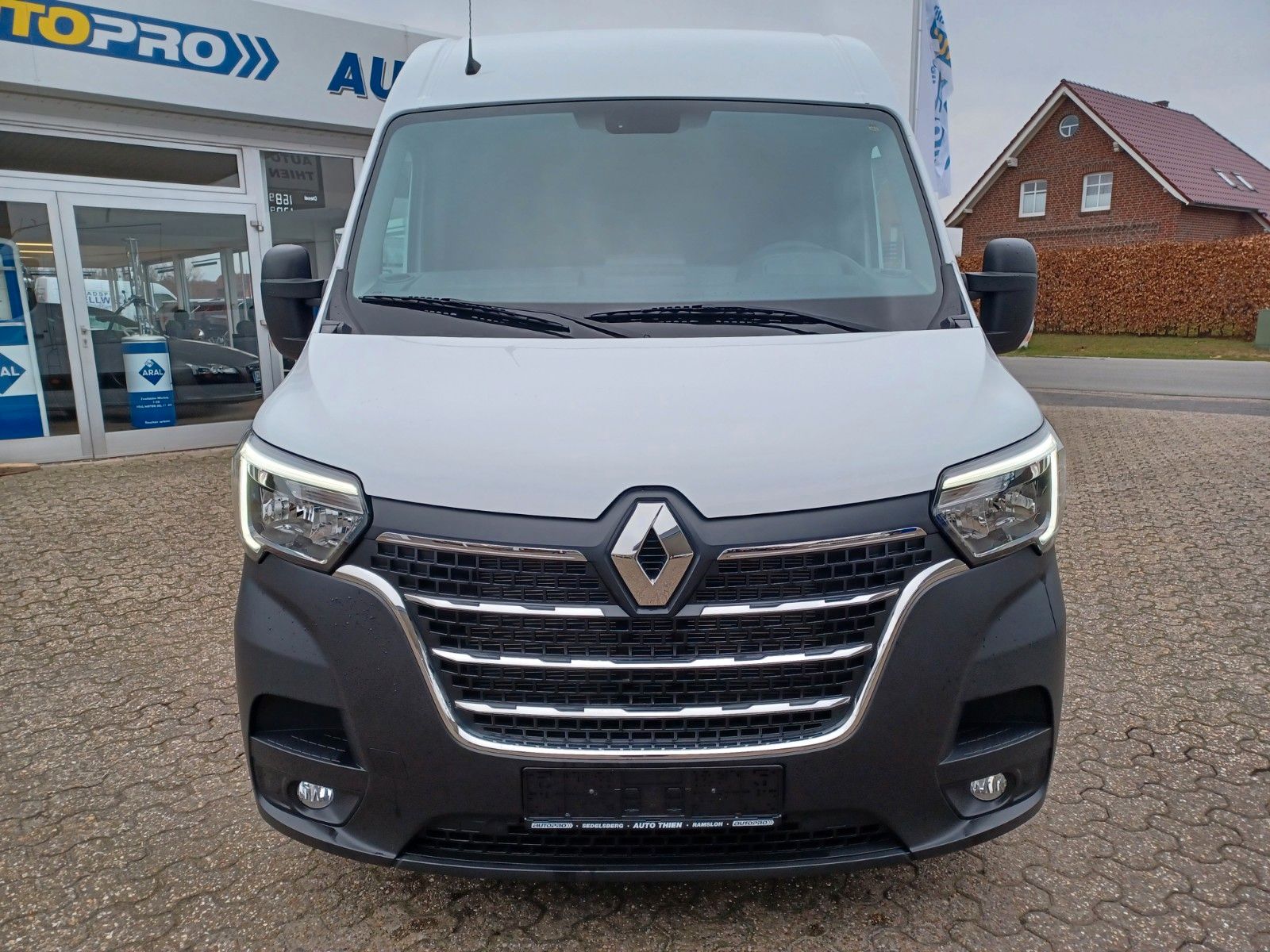 Fahrzeugabbildung Renault Master Kasten 2.3 dCi 3.5T L3H2 Klima/Navi/AHK