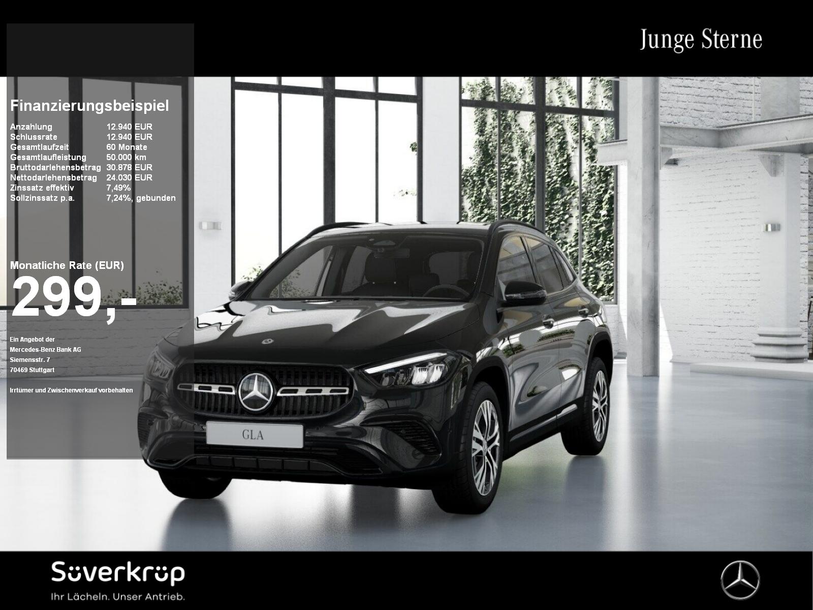 Mercedes-Benz GLA 200 // NIGHT PROGRESSIVE AHK KAMERA SPUR PDC