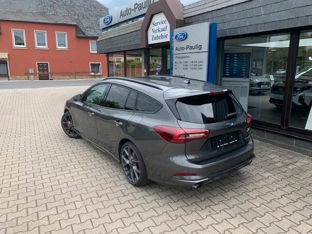Ford Focus ST X Automatik Garantie bis 2030