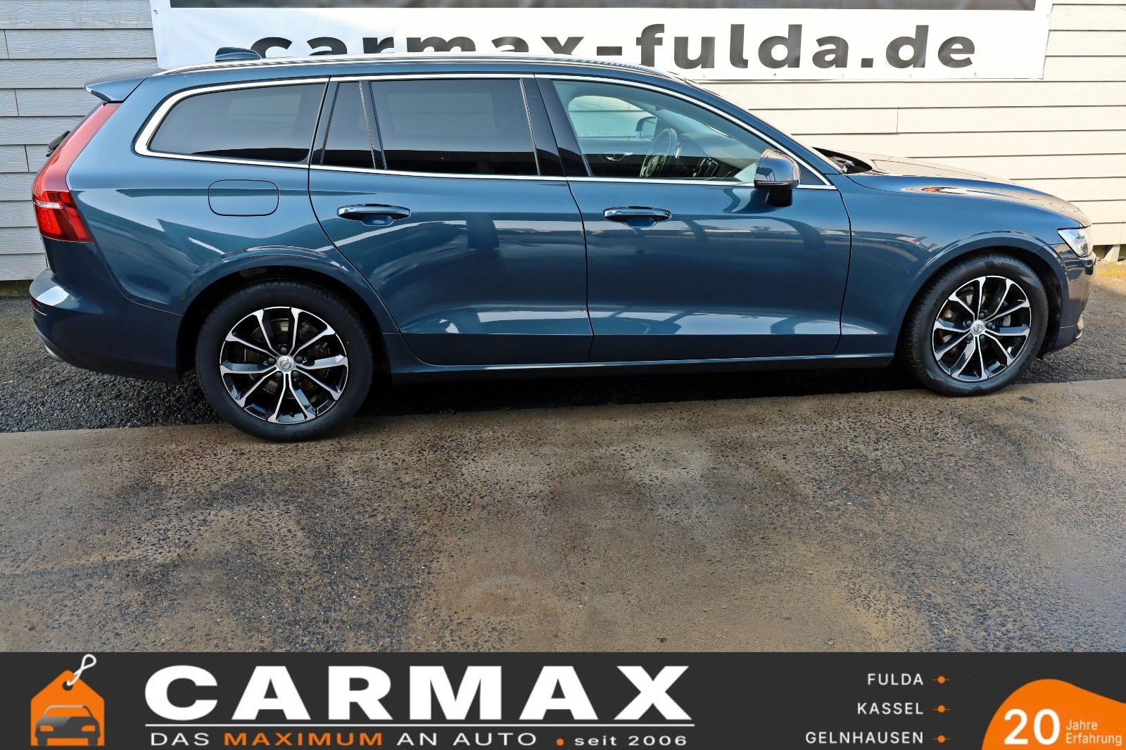 Fahrzeugabbildung Volvo V60 Momentum Pro,T.Leder,Navi,LED,SH,Kamera,DAB